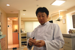 海谷 幸利 | 市ヶ谷・歯医者